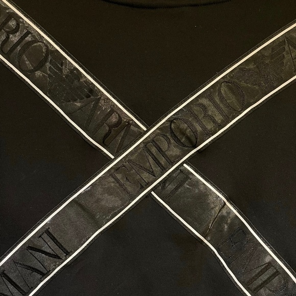 Emporo Armani Crewneck - Picture 6 of 7